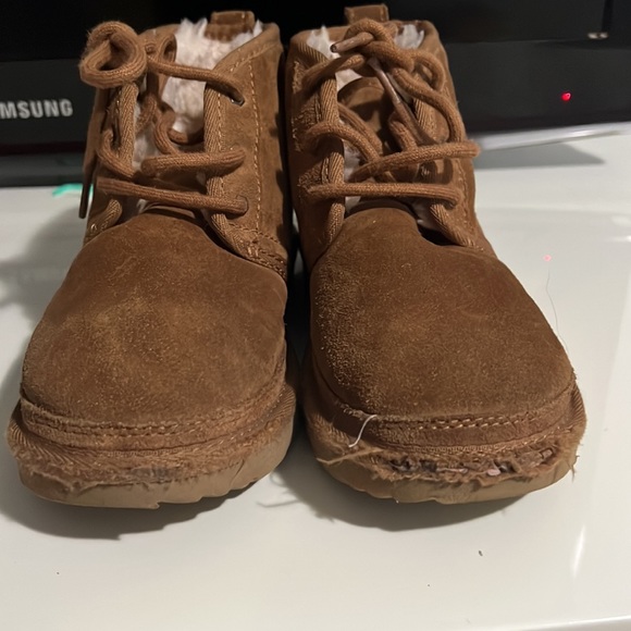 Uggs boots - Picture 3 of 3